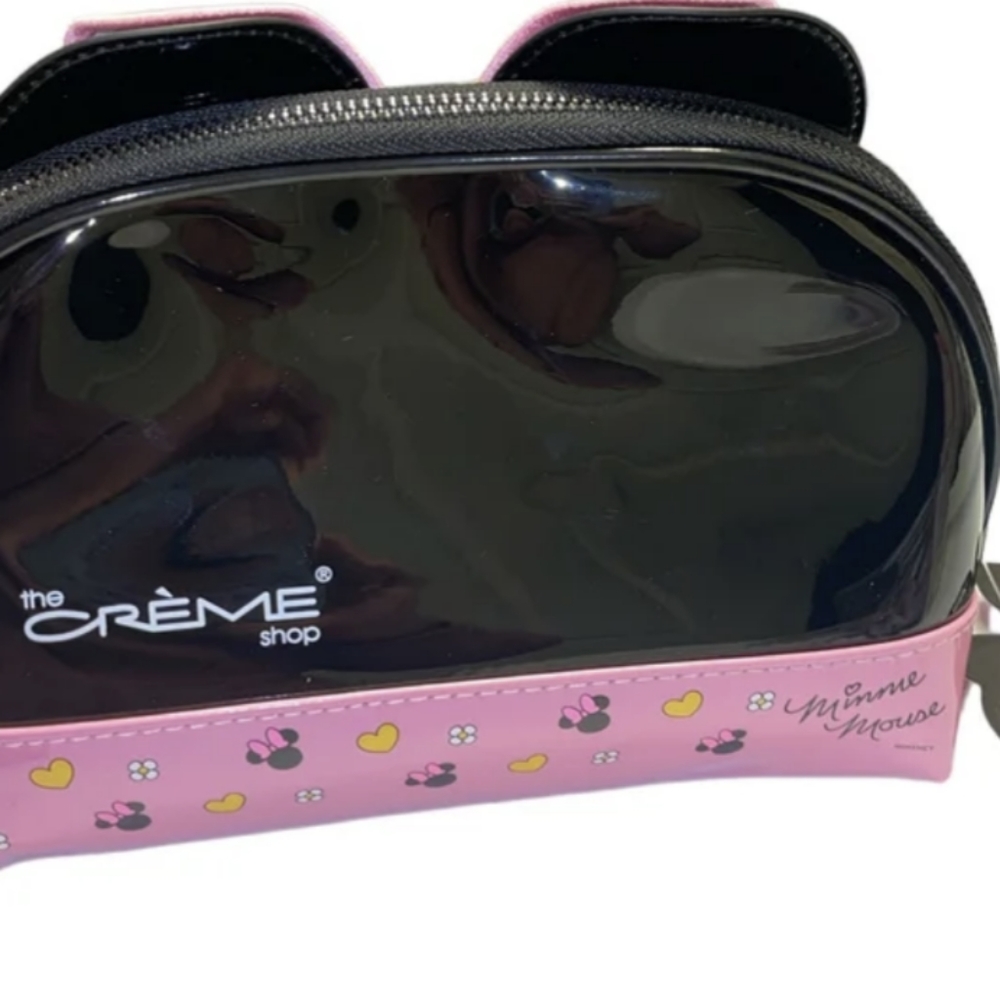 The creme shop Minnie mouse pink make up